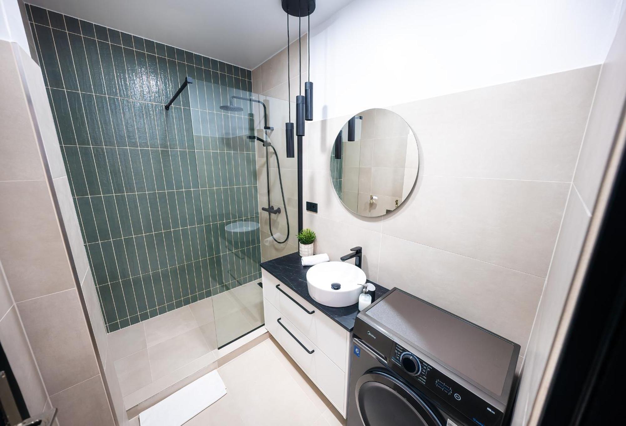2Br 1,5Bath Chic City Suite Near Wenceslas Square Прага Экстерьер фото