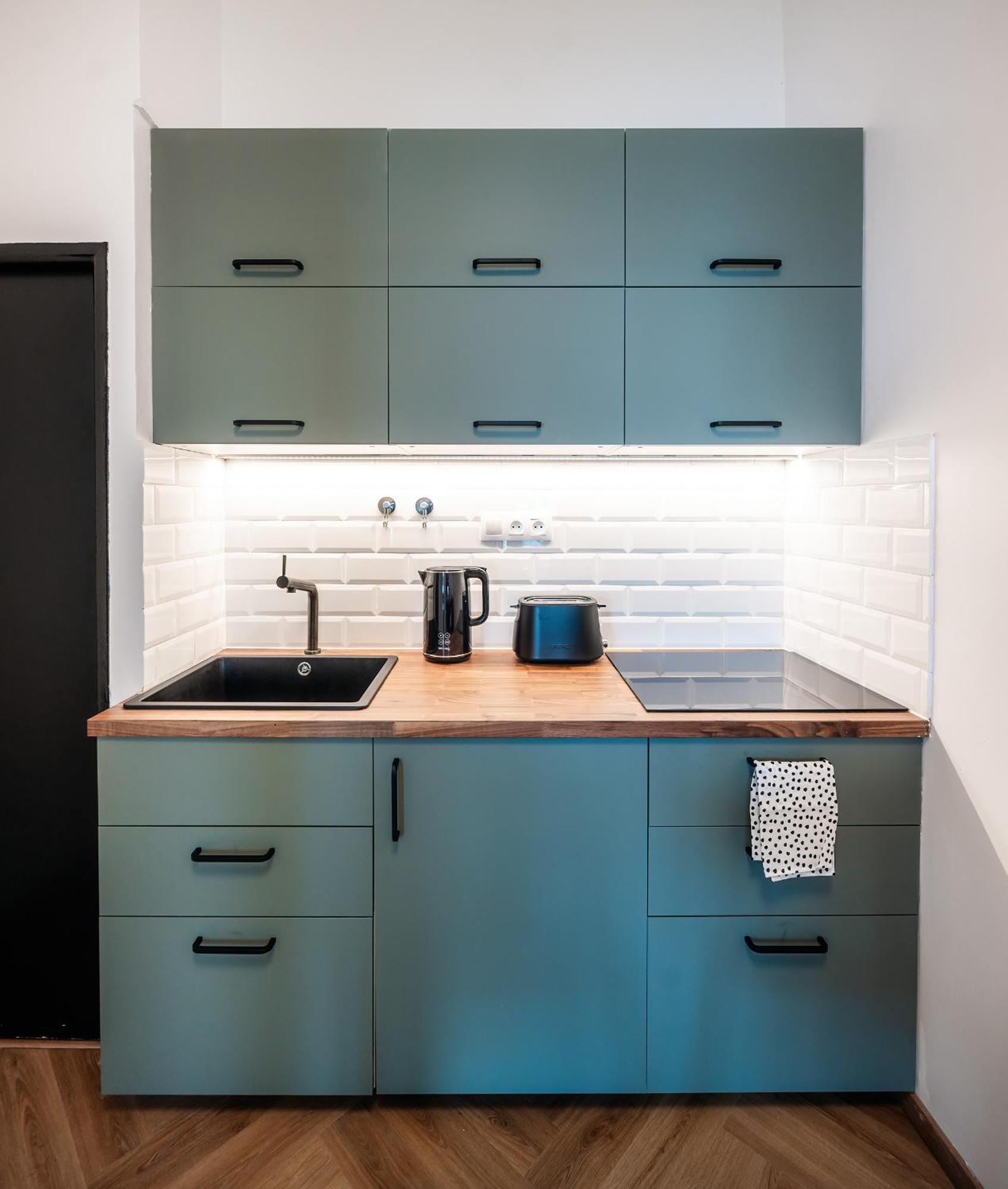 2Br 1,5Bath Chic City Suite Near Wenceslas Square Прага Экстерьер фото